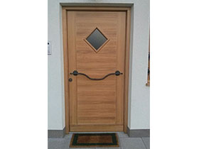 Falegnameria Endrizzi - porte, portoncini, porte in legno