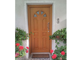 Falegnameria Endrizzi - porte, portoncini, porte in legno